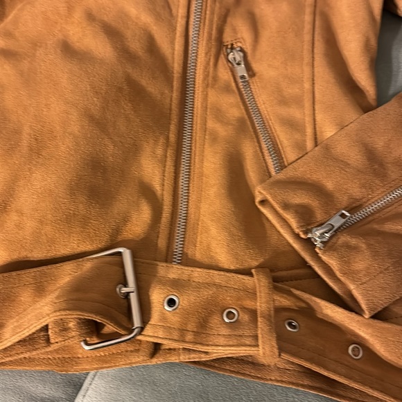NWT Forever21 High Quality Tan Faux Suede Motorcycle Jacket S IMPRESSIVE QUALITY - Picture 5 of 6